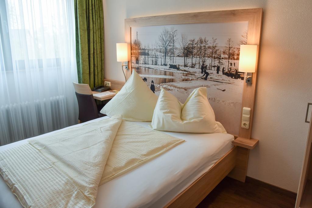 Landhotel Schnupp Neudrossenfeld Ngoại thất bức ảnh