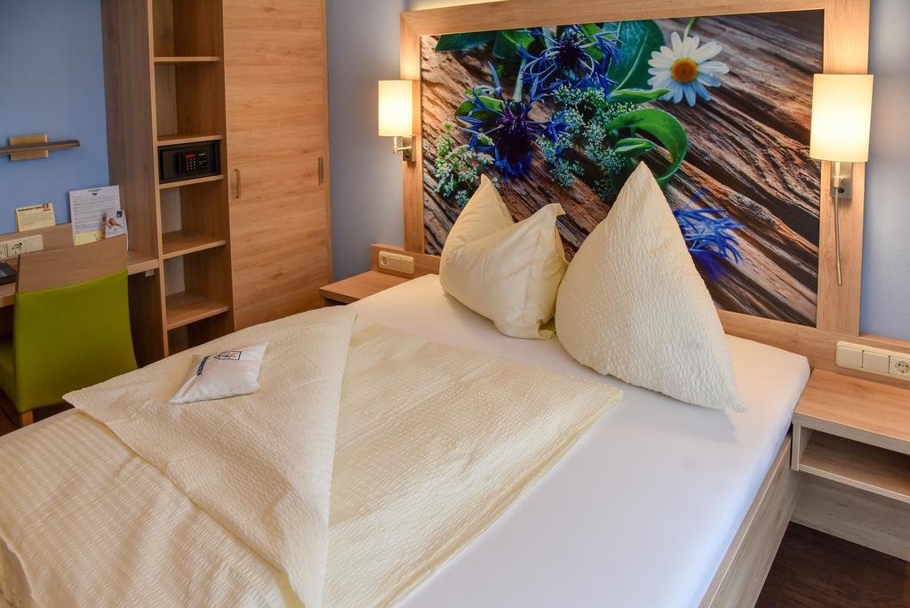 Landhotel Schnupp Neudrossenfeld Ngoại thất bức ảnh